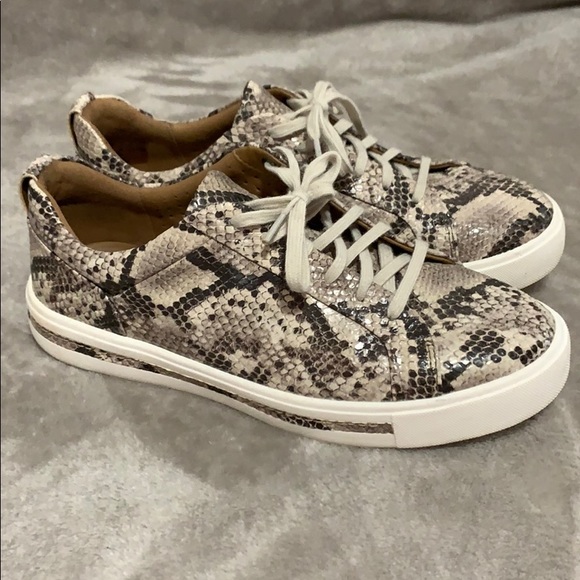 clarks snakeskin sneakers